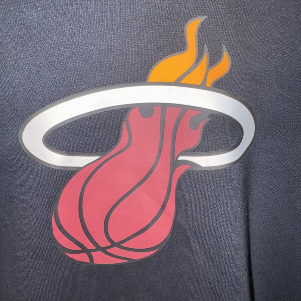 Nike Men's Miami Heat NBA Pullover Fleece Hoodie Black XL FB4765-010 NWT - Picture 3 of 9